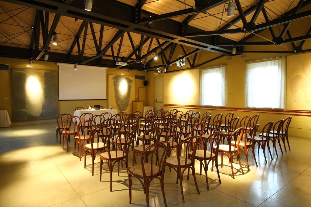 La Fermata Resort Alessandria Buitenkant foto