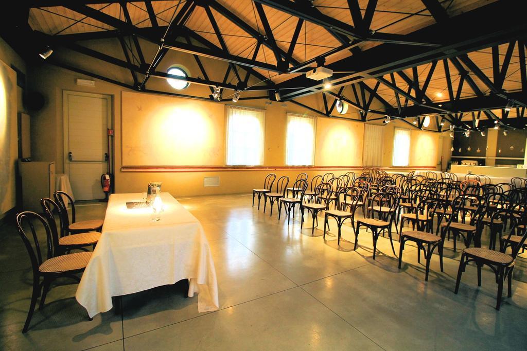 La Fermata Resort Alessandria Buitenkant foto