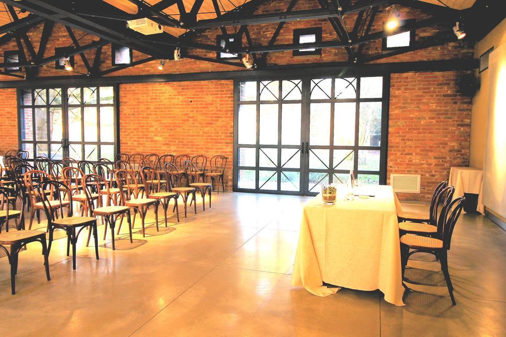 La Fermata Resort Alessandria Buitenkant foto