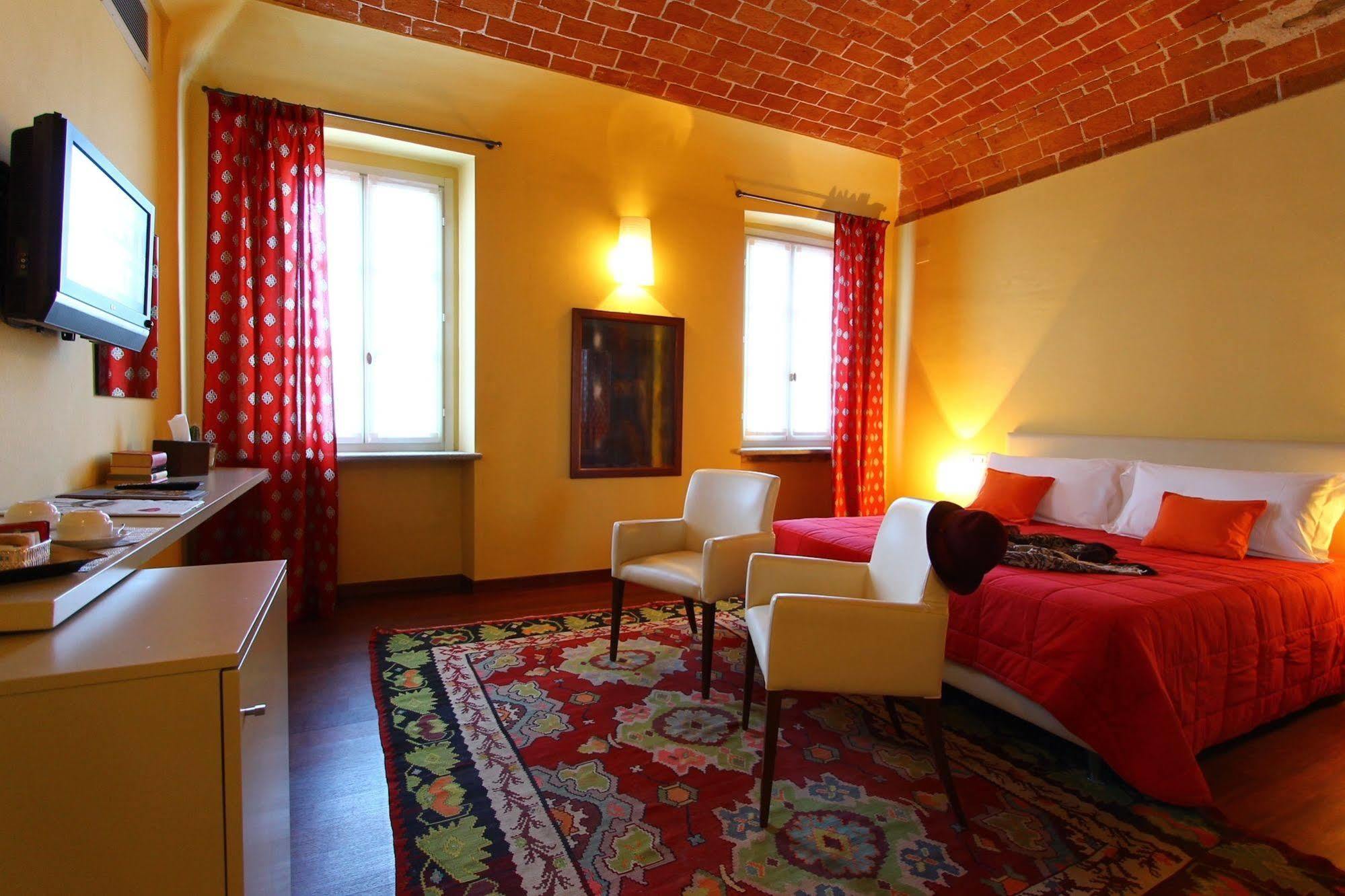 La Fermata Resort Alessandria Buitenkant foto
