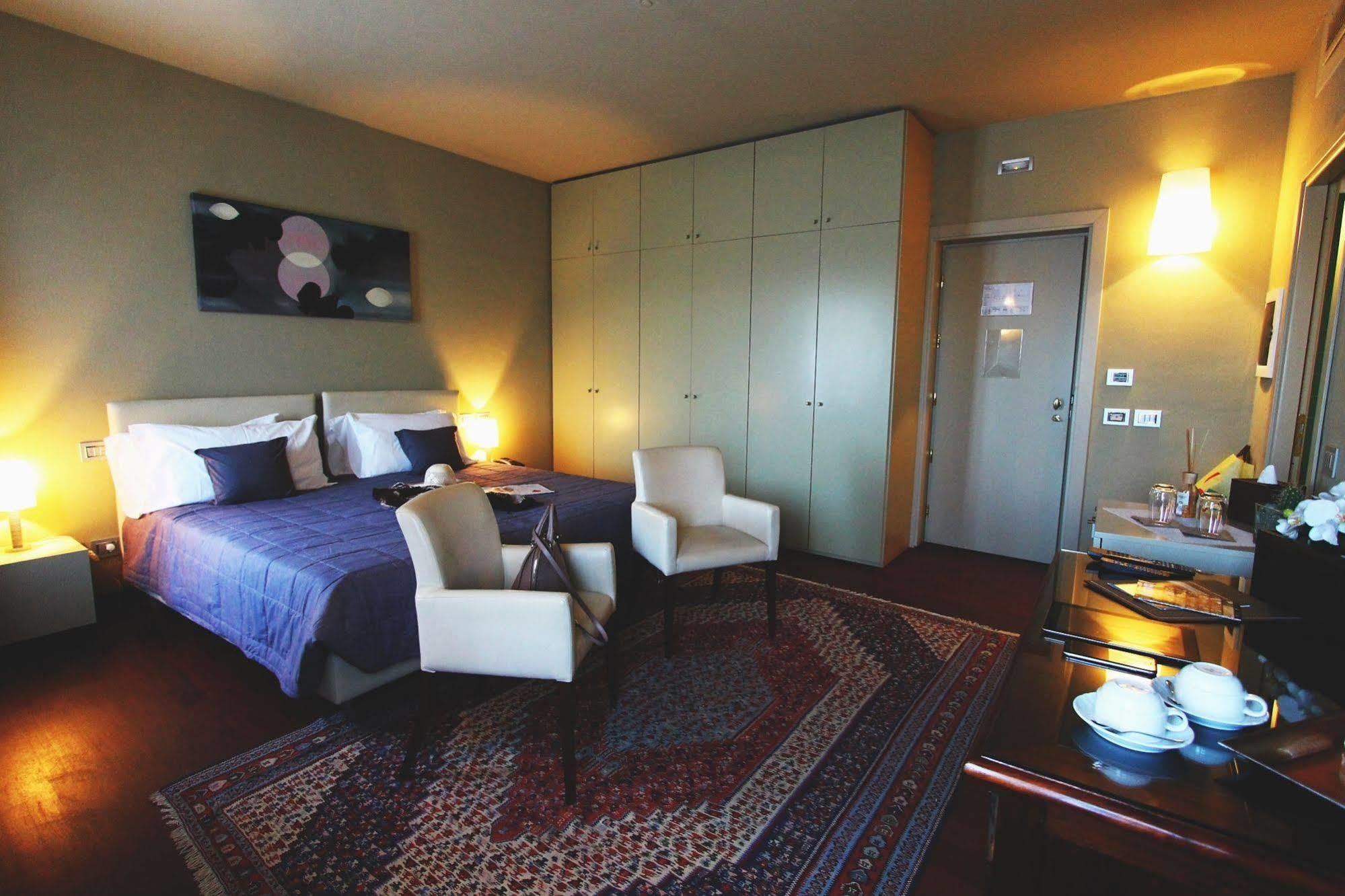 La Fermata Resort Alessandria Buitenkant foto